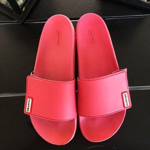 Hip Pink Hunter Slides